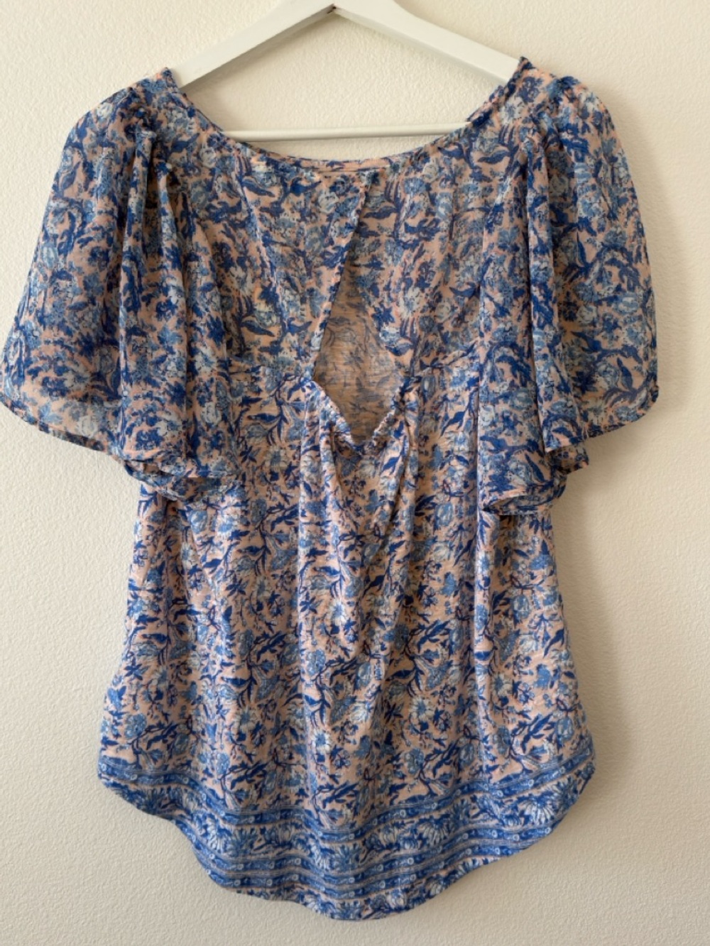 NWT Lucky Brand Floral Flutter Sleeve Keyhole Back Shirt L - Picture 6 of 13